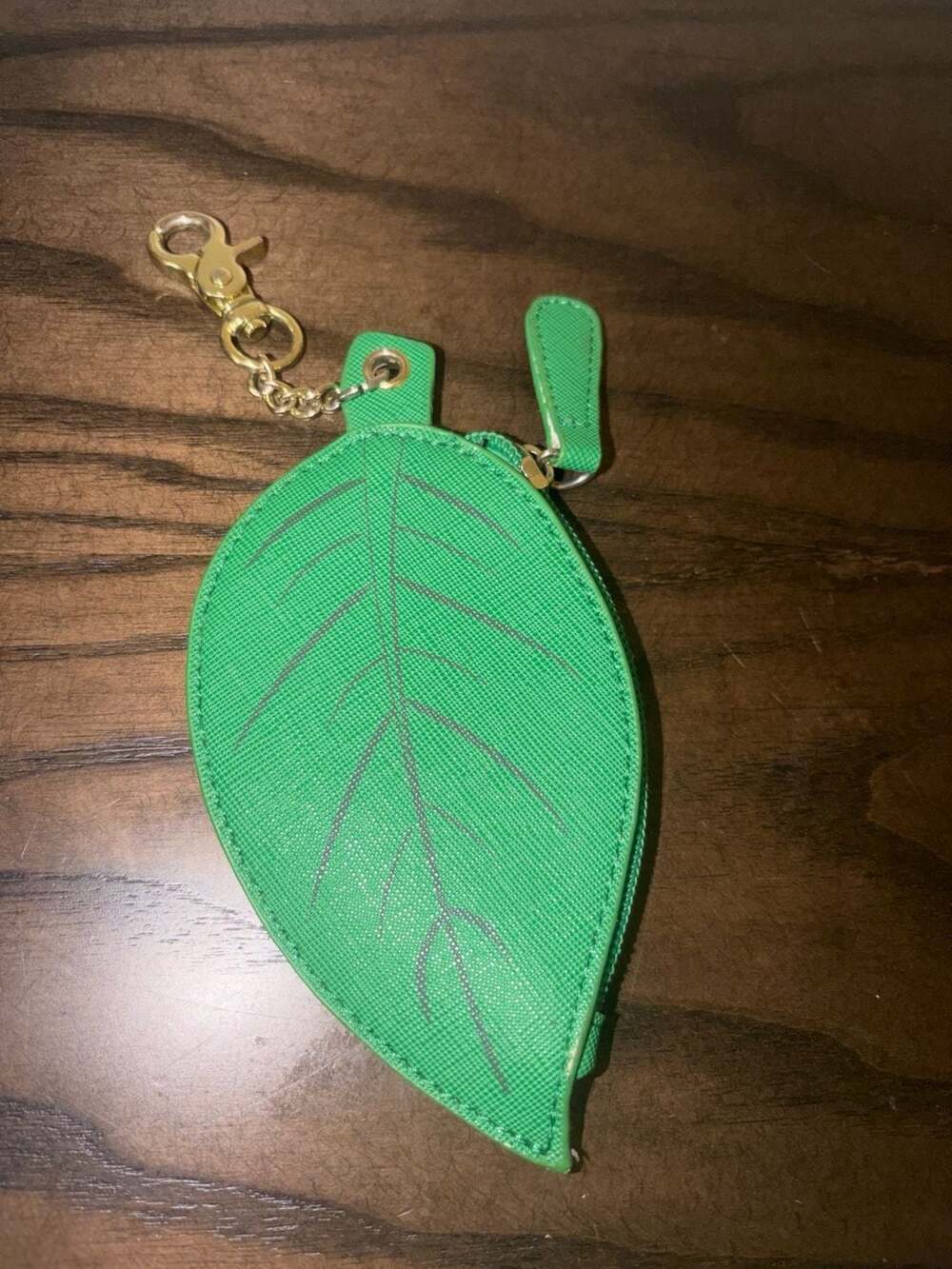 Betsey Johnson Green Leaf Coin Purse Keychain